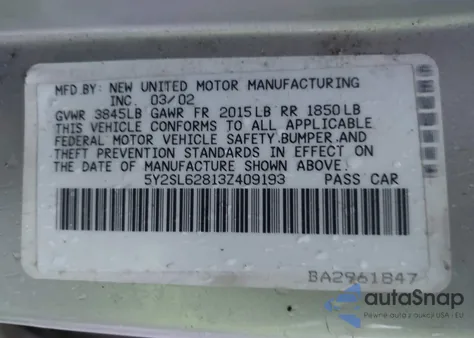 2003 Pontiac Vibe z USA, uszkodzony, nr VIN 5Y2SL62813Z409193